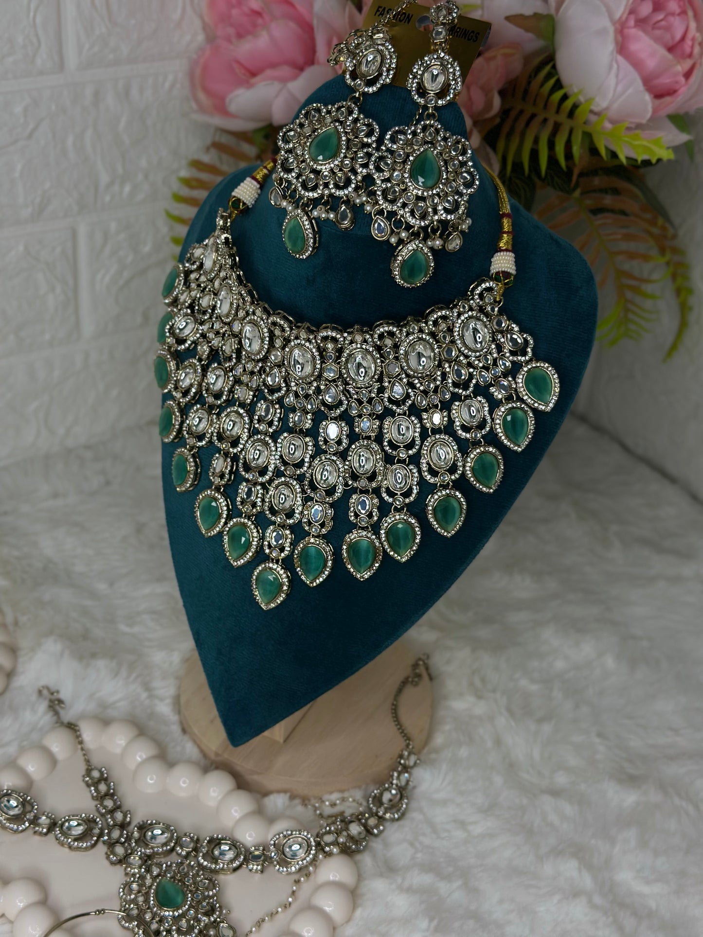 Mohini moissanite set